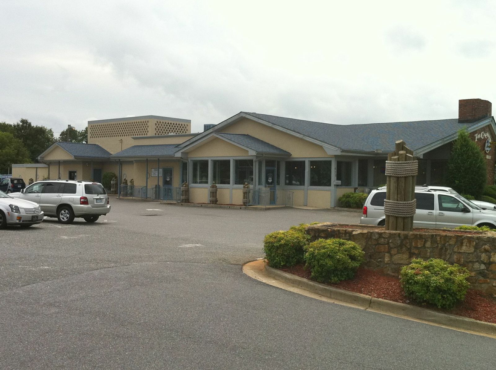 The Captain's Cap Since 1981