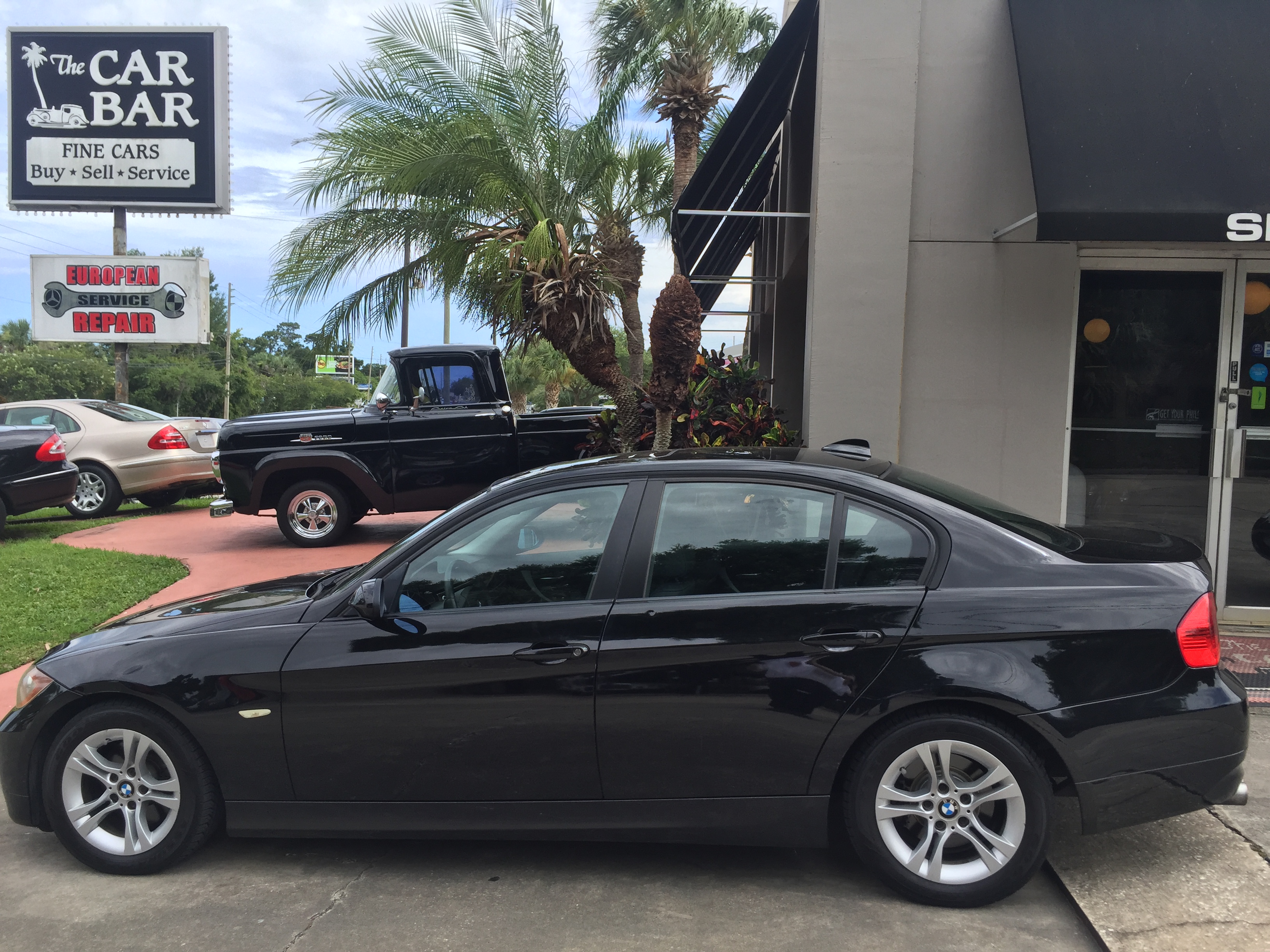 2008 BMW 328i | The Car Bar