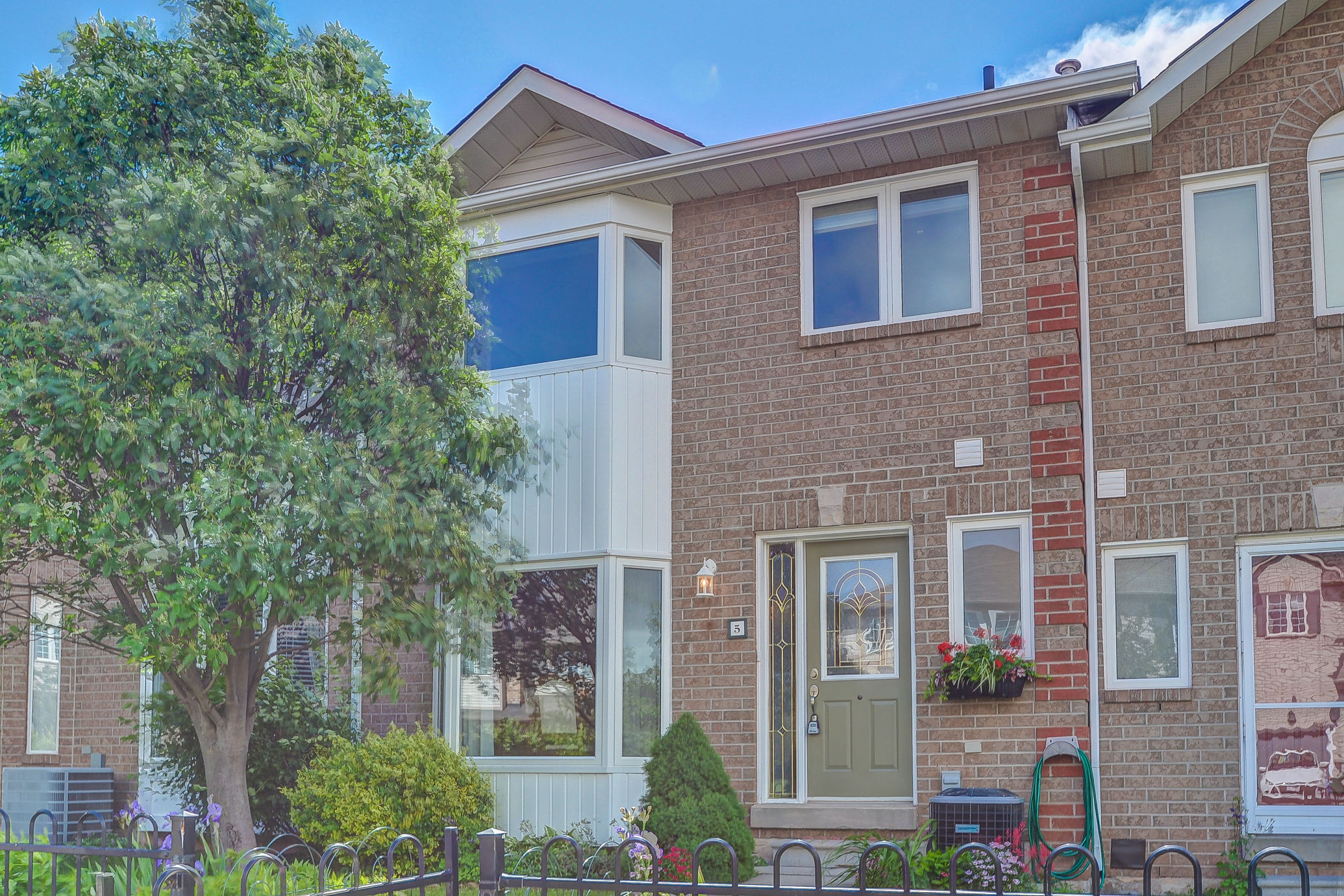 51240 Westview Terrace 4 Bedroom Condo Townhouse The Cardamone Group