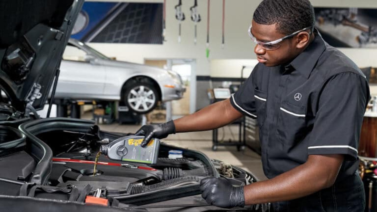 How Long Does Mercedes-Benz B Service Take