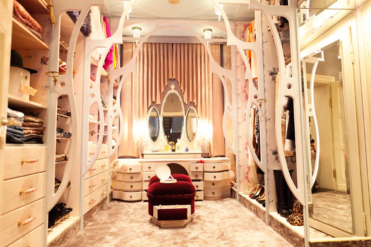 Closet Raid Vaunt Luxury Marketplace The Carrie Source