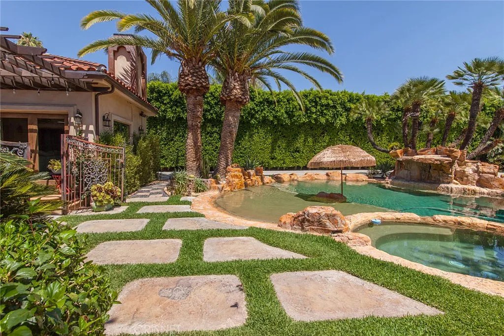 Gallery The Cartwright House