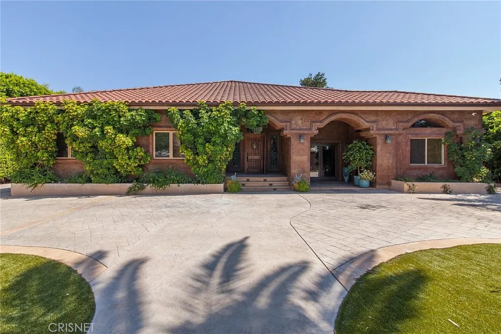 About The Cartwright House