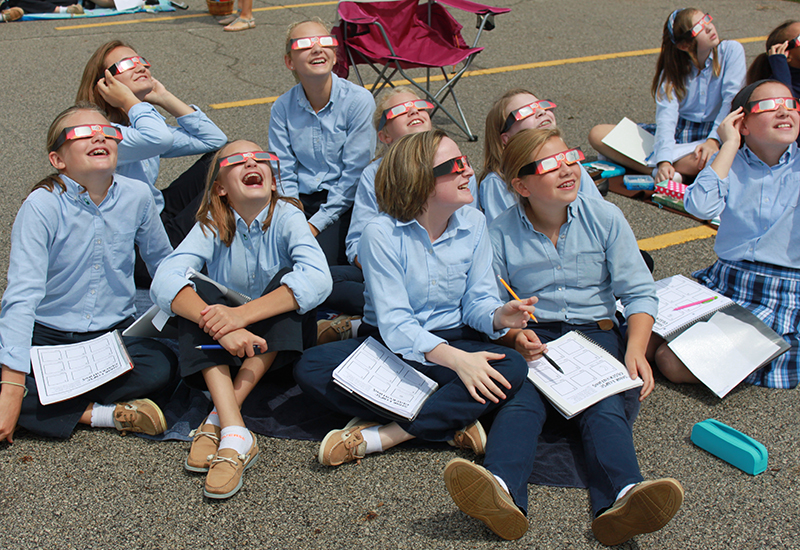 The Catholic Post Budding scientists at St. Philomena, Peoria, track
