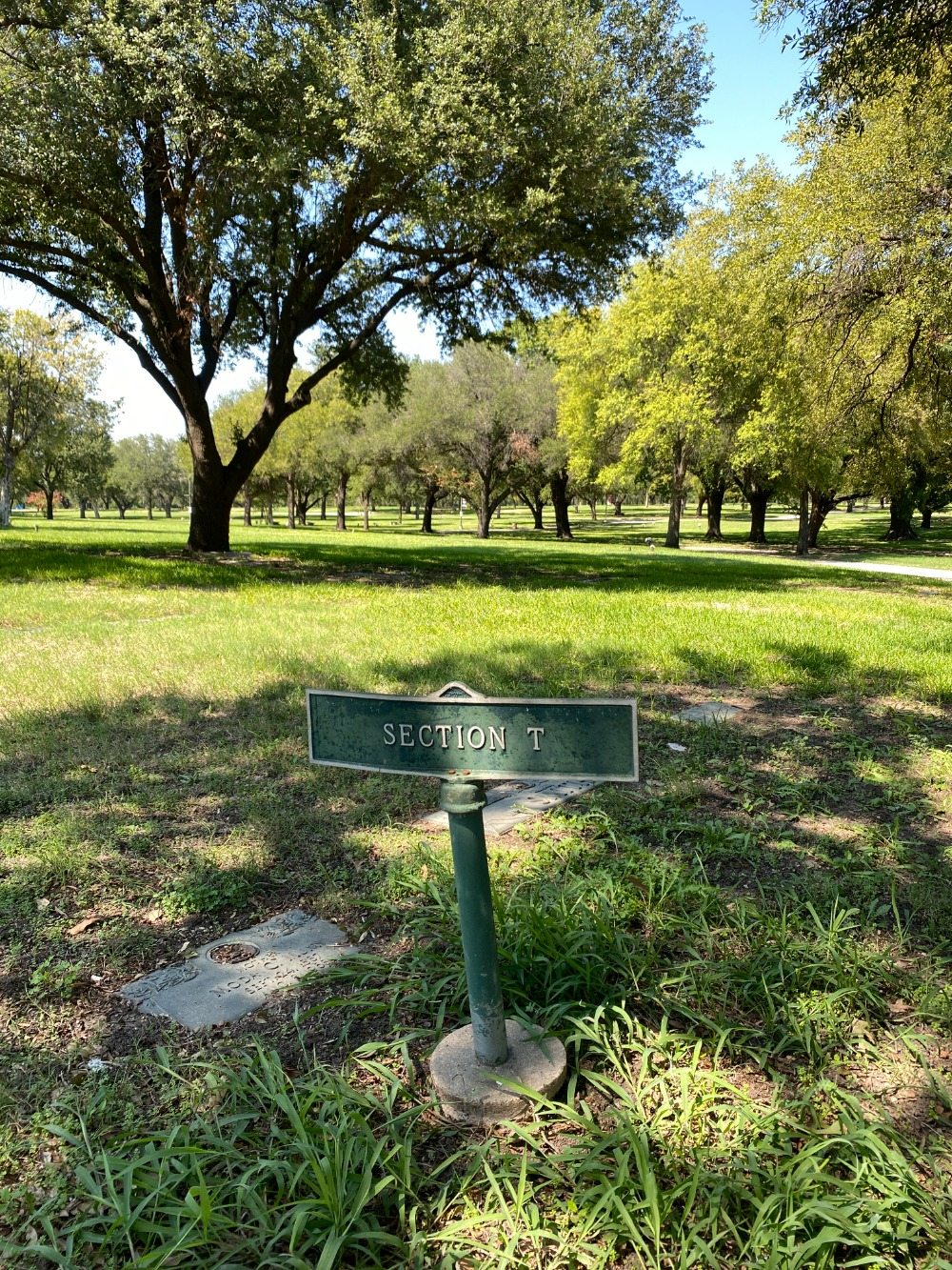 Dallas TX Buy Sell Plots Lots Graves Burial Spaces Crypts Niches