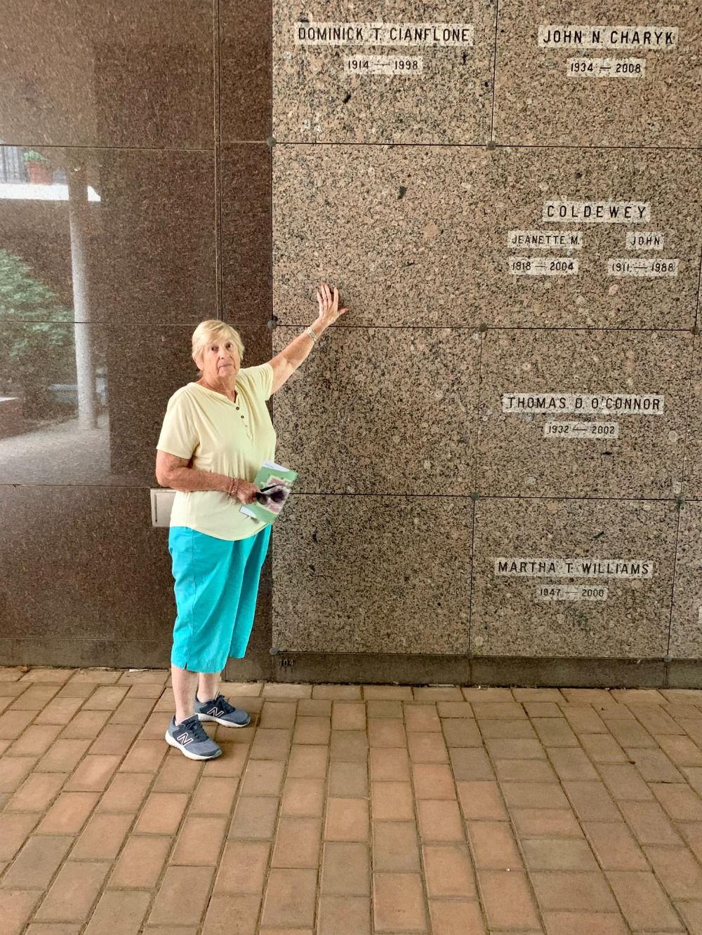 Woodbridge NJ Buy Sell Plots Lots Graves Burial Spaces Crypts Niches Cemetery Property for Sale