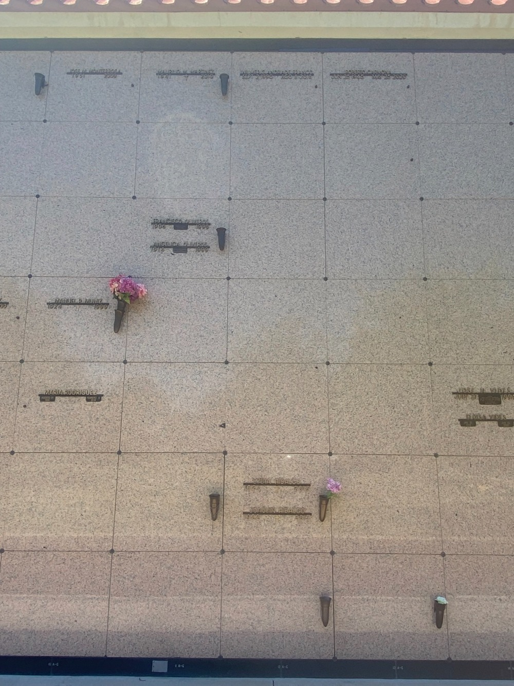 City of Commerce CA Buy Sell Plots Lots Graves Burial Spaces Crypts