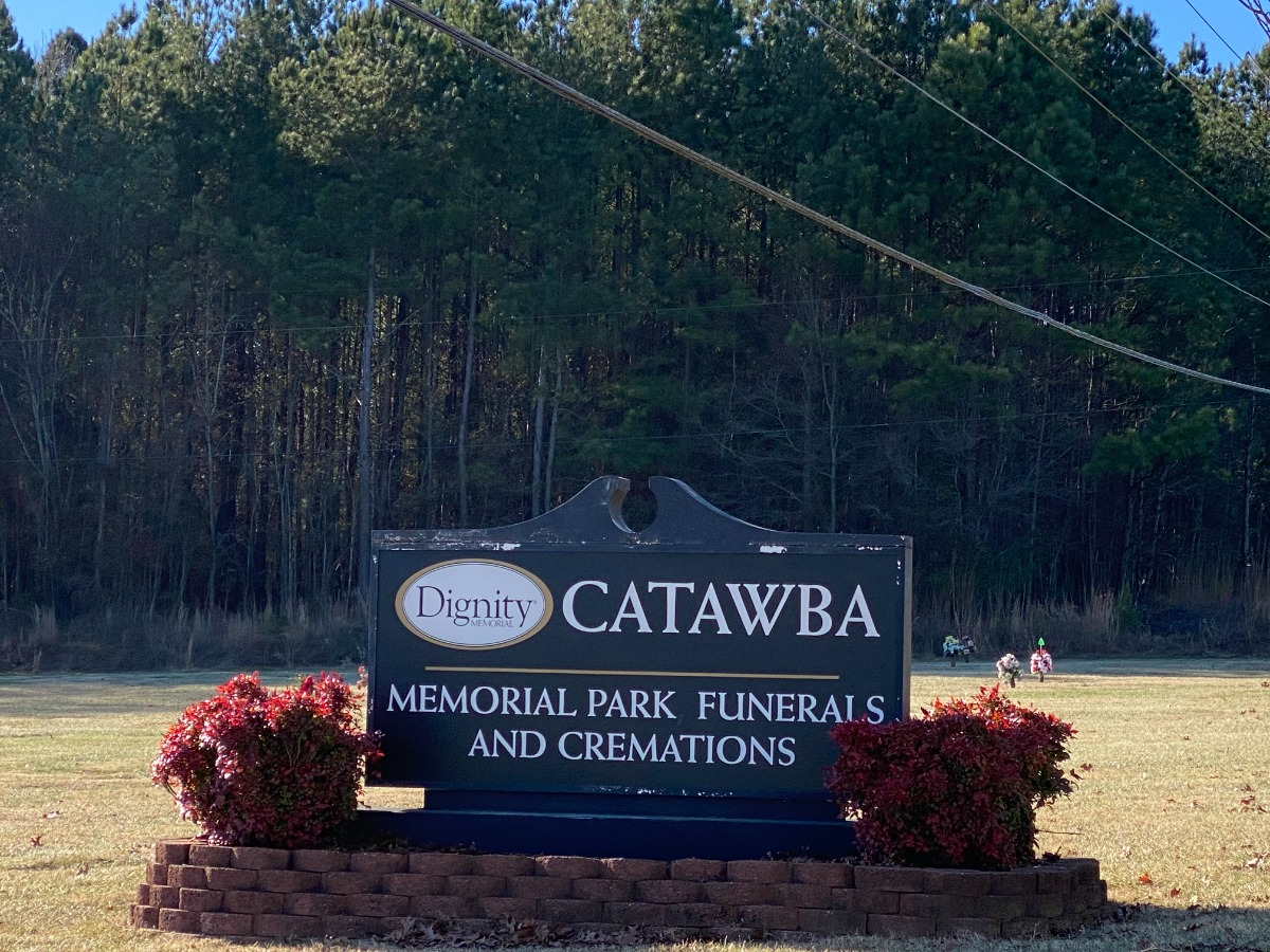 2 Single Grave Spaces for Sale 1800ea! Catawba Memorial Park Hickory