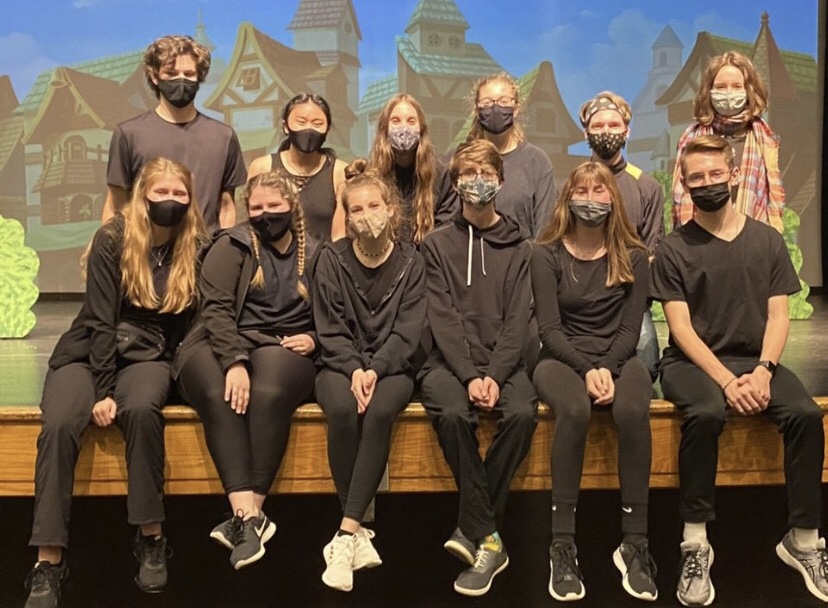 FHC’s stage crew is just one giant family The Central Trend