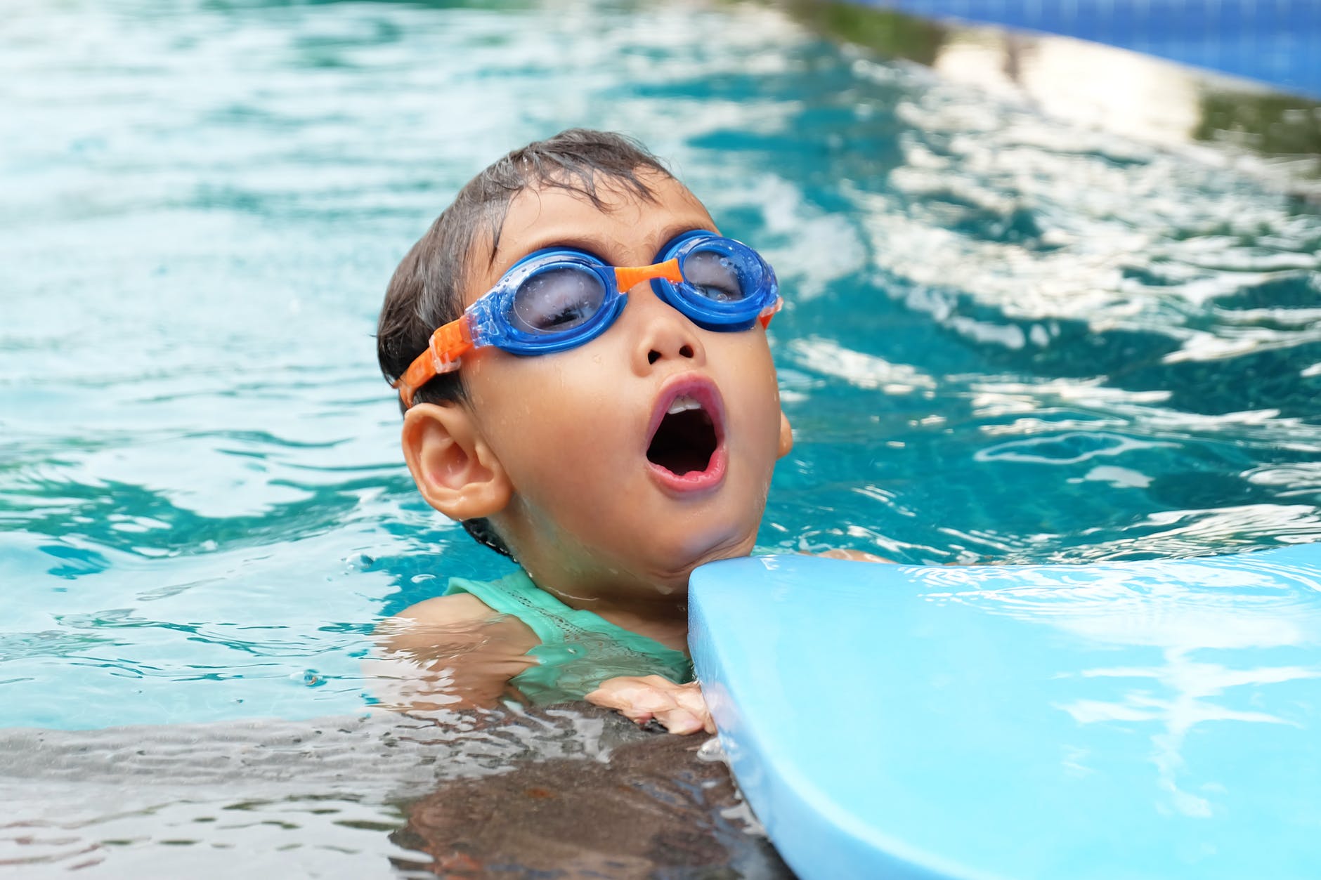 How To Save A Drowning Child 7 Child Drowning Prevention Tips