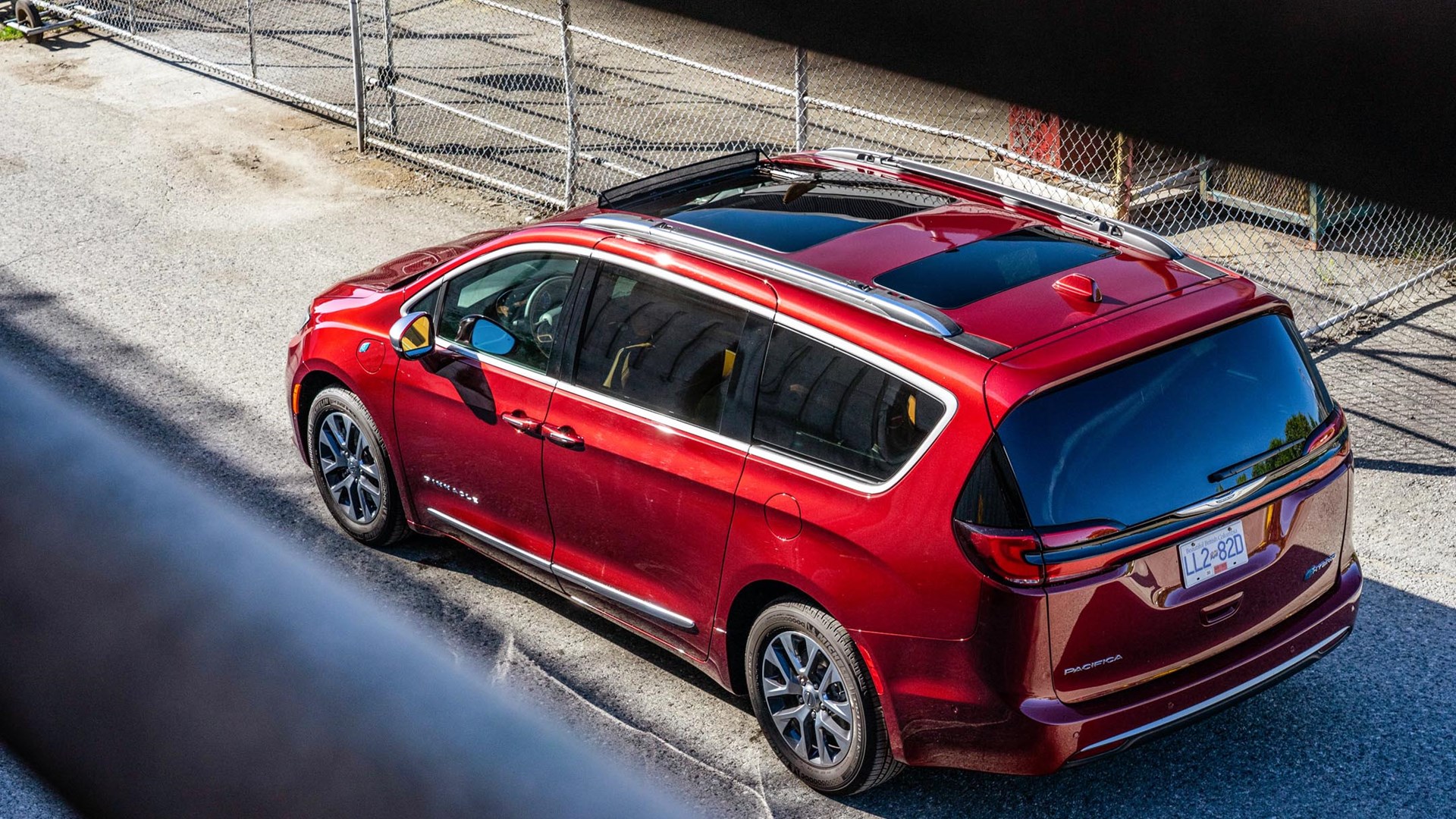 2021 Chrysler Pacifica Hybrid The Charge
