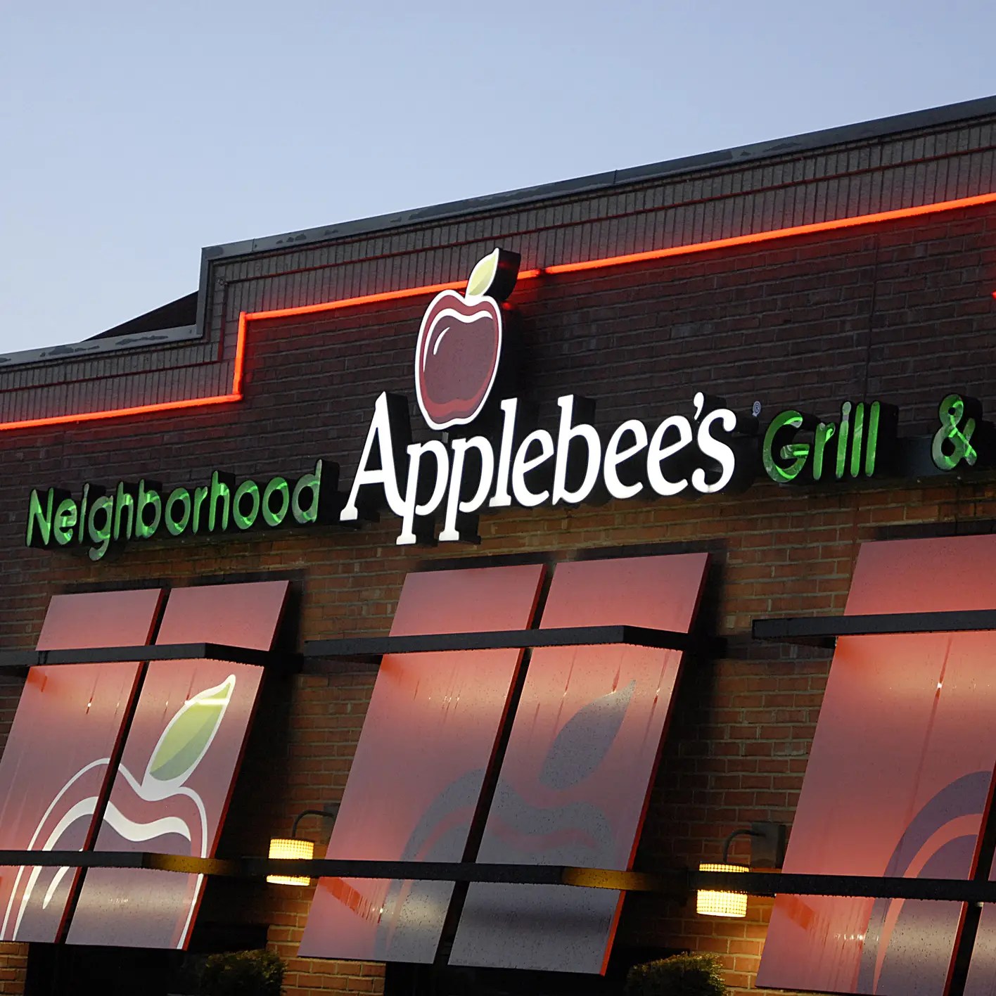The Applebee's Dish That Has Everyone Talking(01)