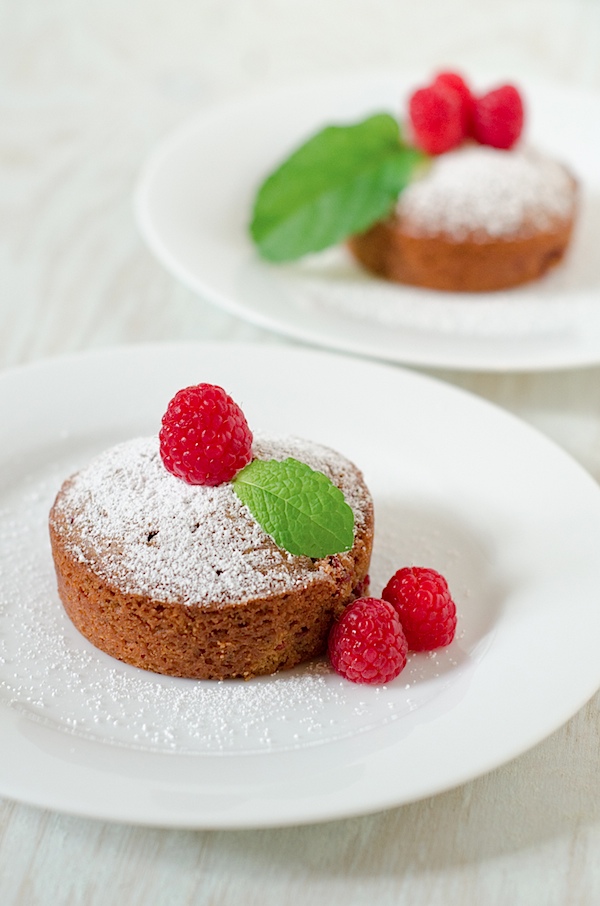 Raspberry Olive Oil Cake Minis {Recipe} The Chic Life