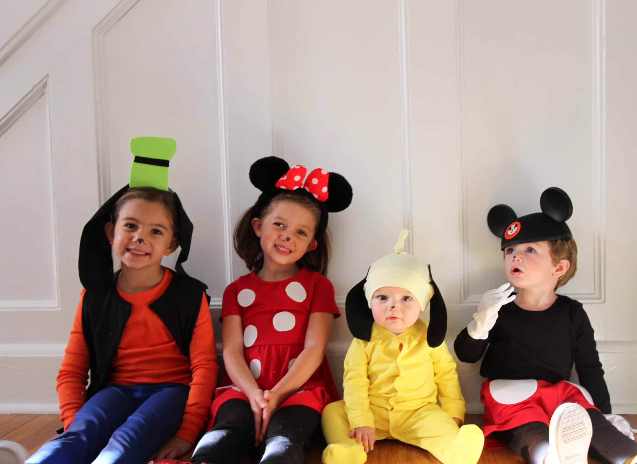 DIY Goofy Costume Pluto Mickey Minnie The Chirping Moms