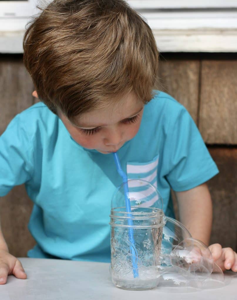 3 Fun Bubble Activities For Toddlers The Chirping Moms