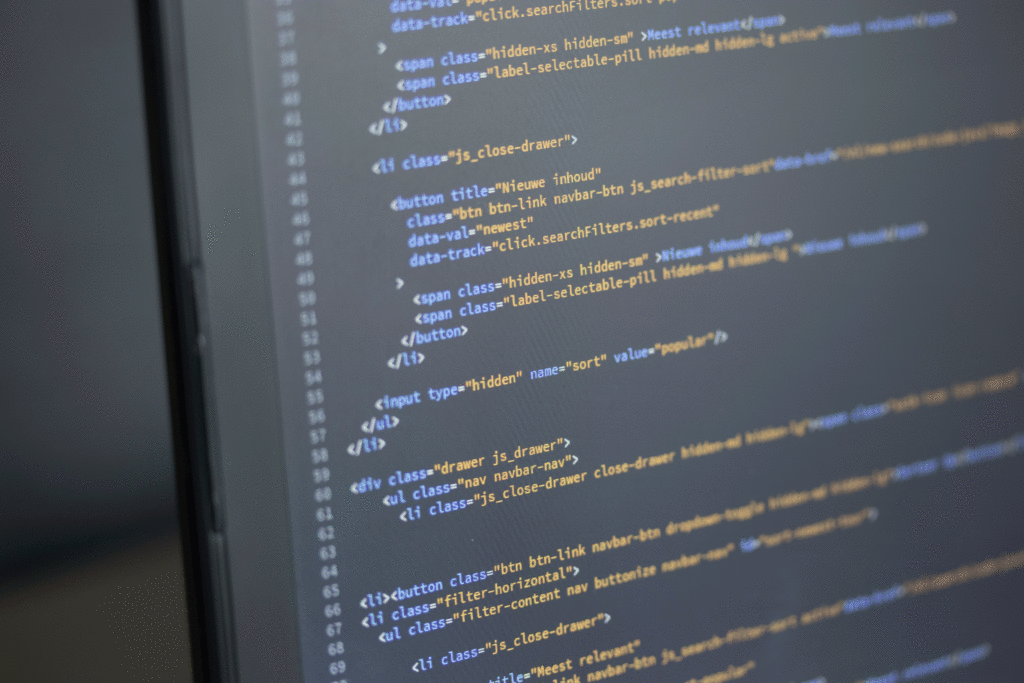 ¿Qué es el software de aplicación? 19 ejemplos y cómo se diferencia del software a medida The