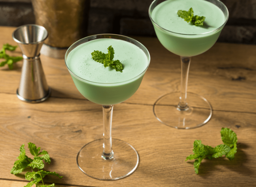 Creme de Menthe vs Peppermint Schnapps Guide The Cocktail Bird
