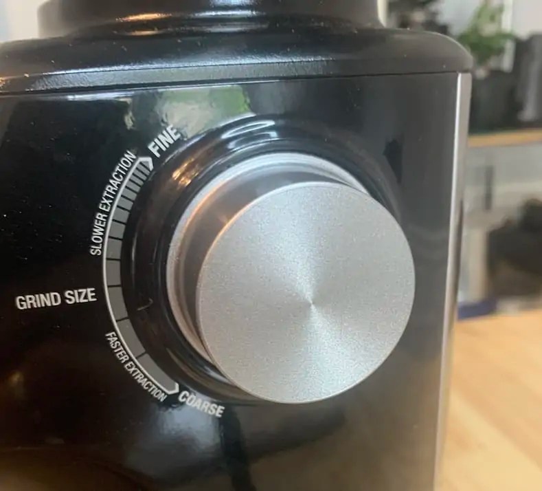 Baratza Encore Vs Breville Smart Grinder Pro The Coffee Post