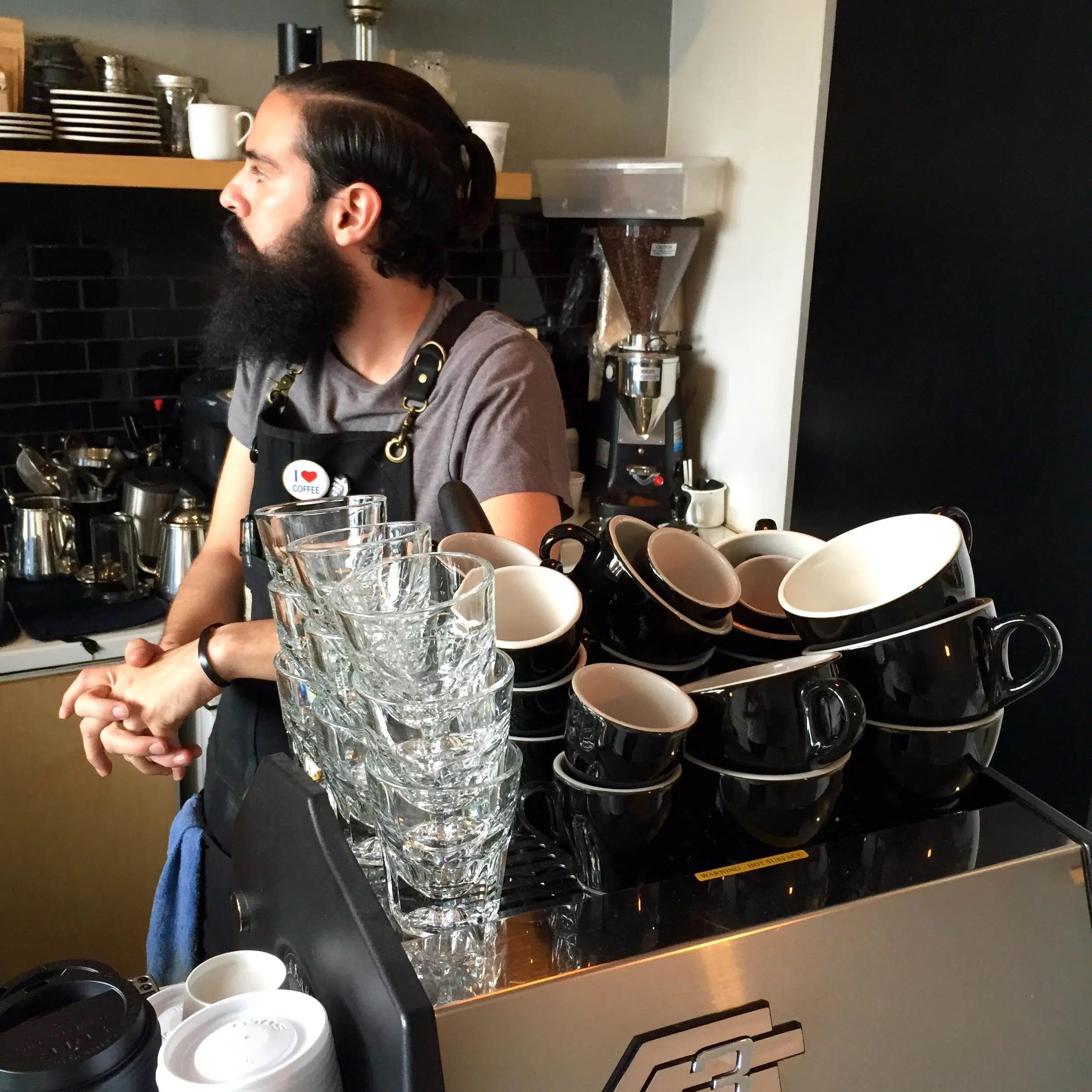 Descobrir 77+ imagem cafeteria alma negra Abzlocal.mx