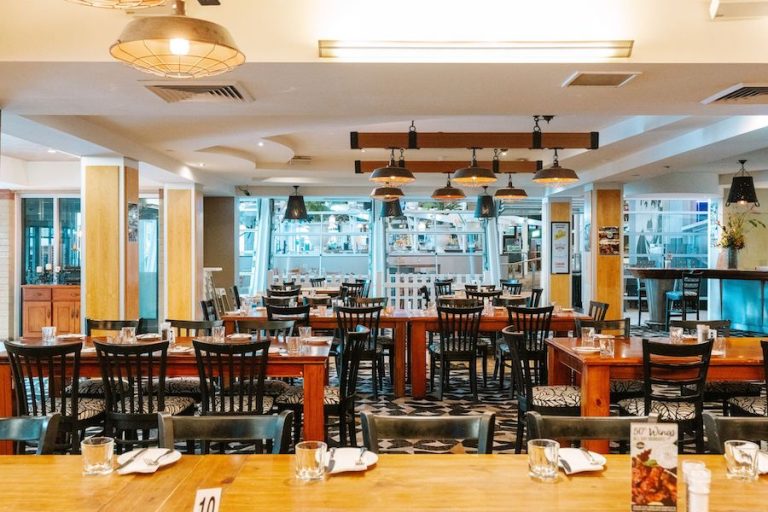 Brisbane Function Rooms & Party Venue Hire 2024 Colmslie Hotel