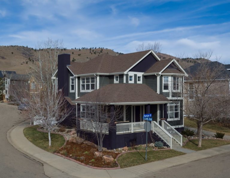 19 Best Exterior White Trim Colors and how to pick them