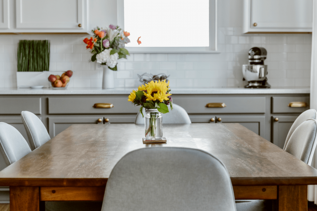 15 Classic Kitchen Design Ideas for New Build Kitchens & Renovations