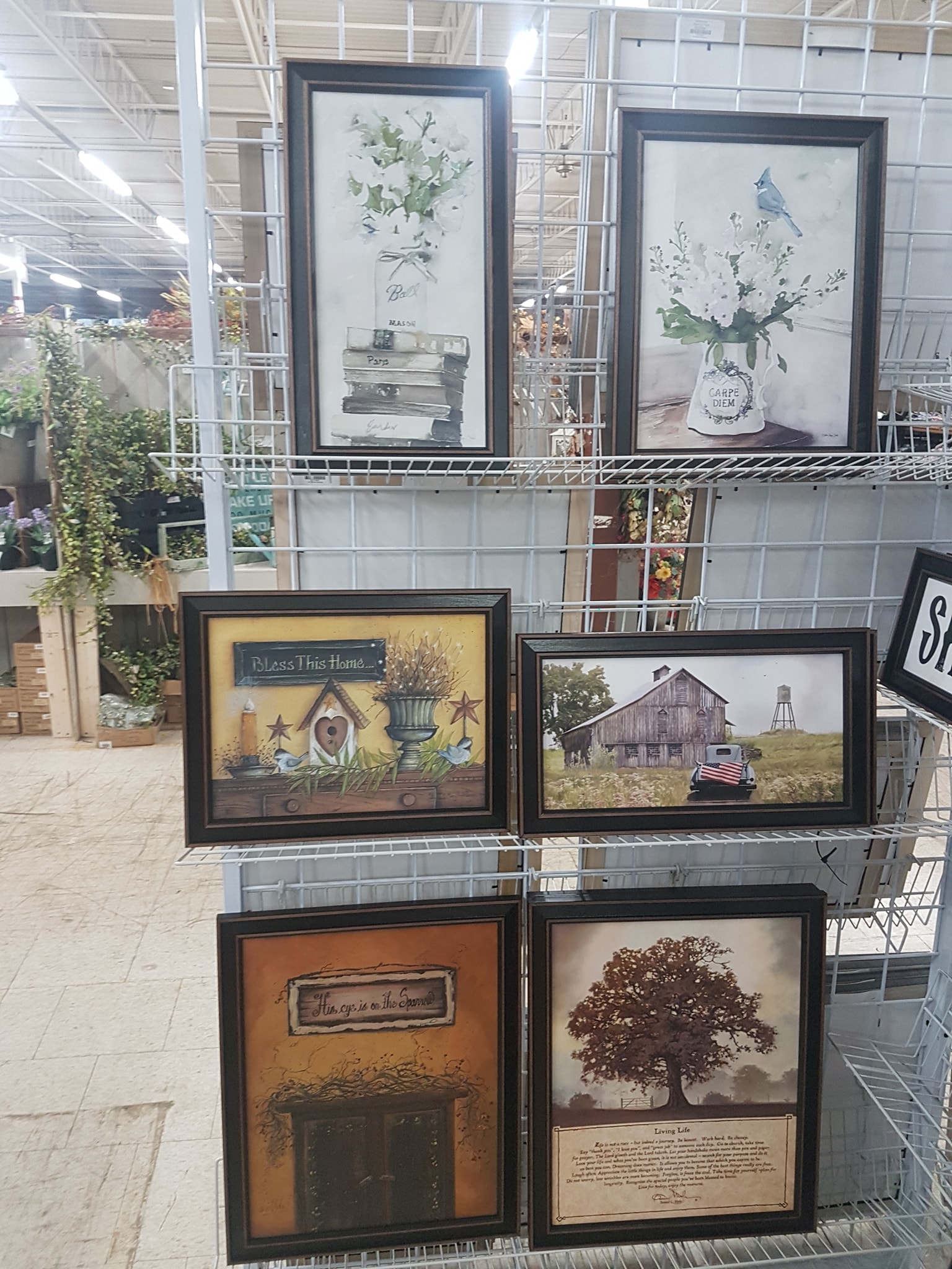 Vendor Caroline’s Collectibles THE COLUMBUS WAREHOUSE