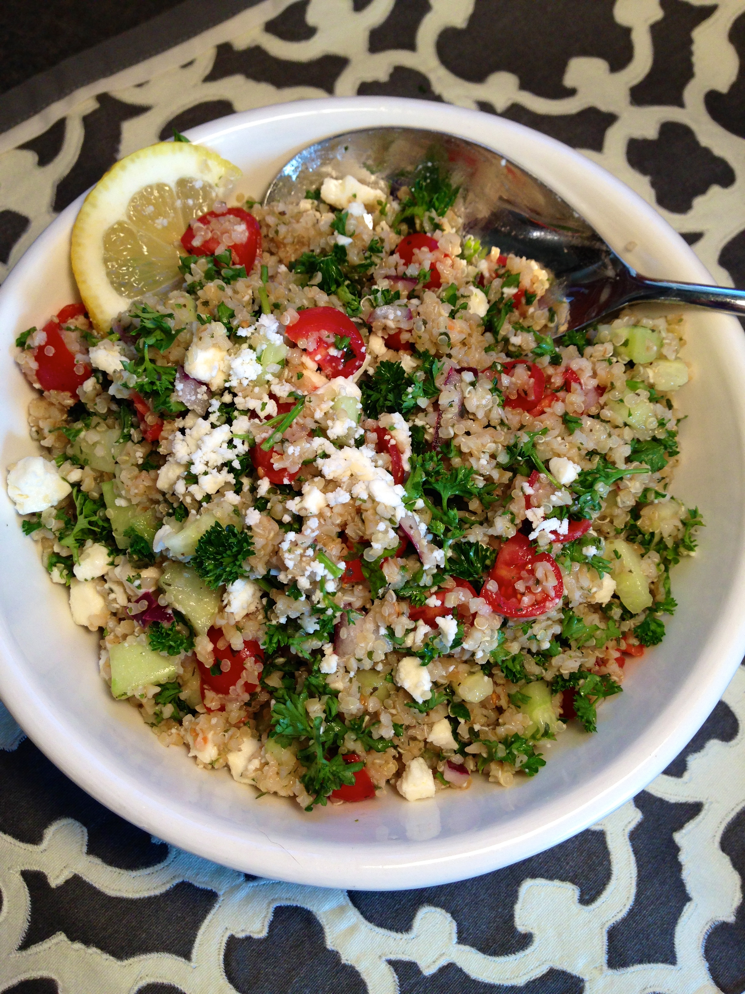 mediterranean tabbouleh with quinoa