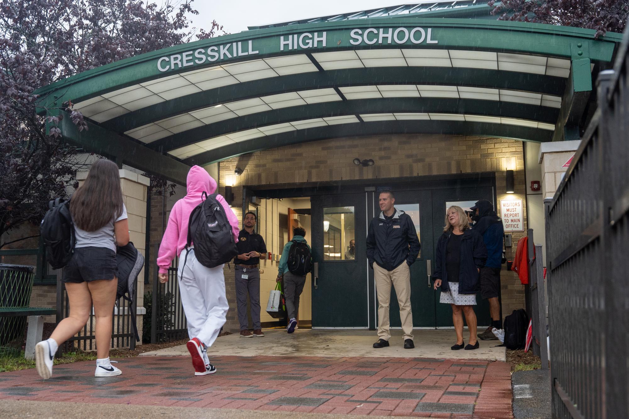 The Pros and Cons of a Small High School The Communiqué