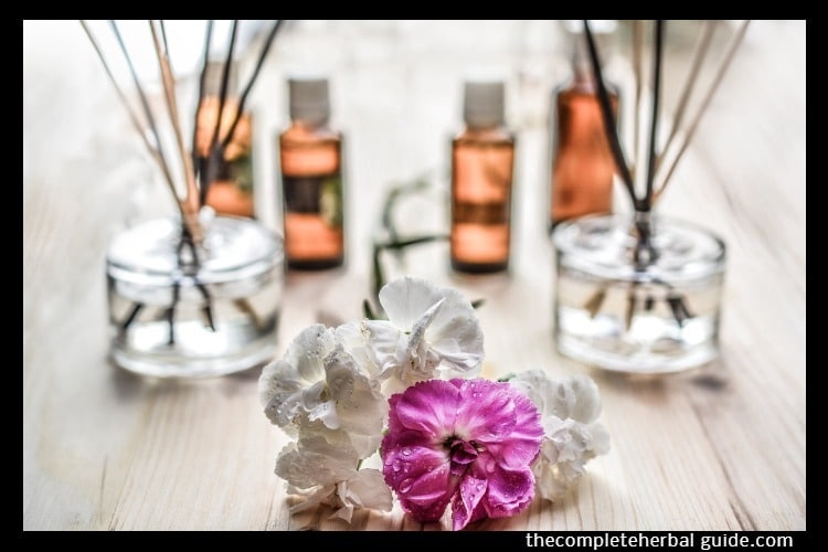 Safe Aromatherapy May Benefit Cancer Patients The Complete Herbal Guide