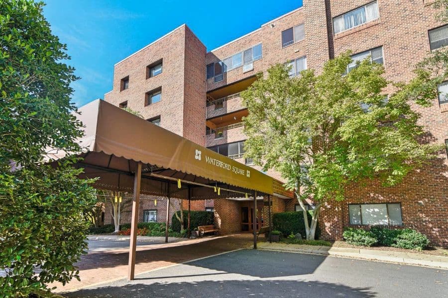 Waterford Square TheCondoHub Washington DC Metro area 1 condo site