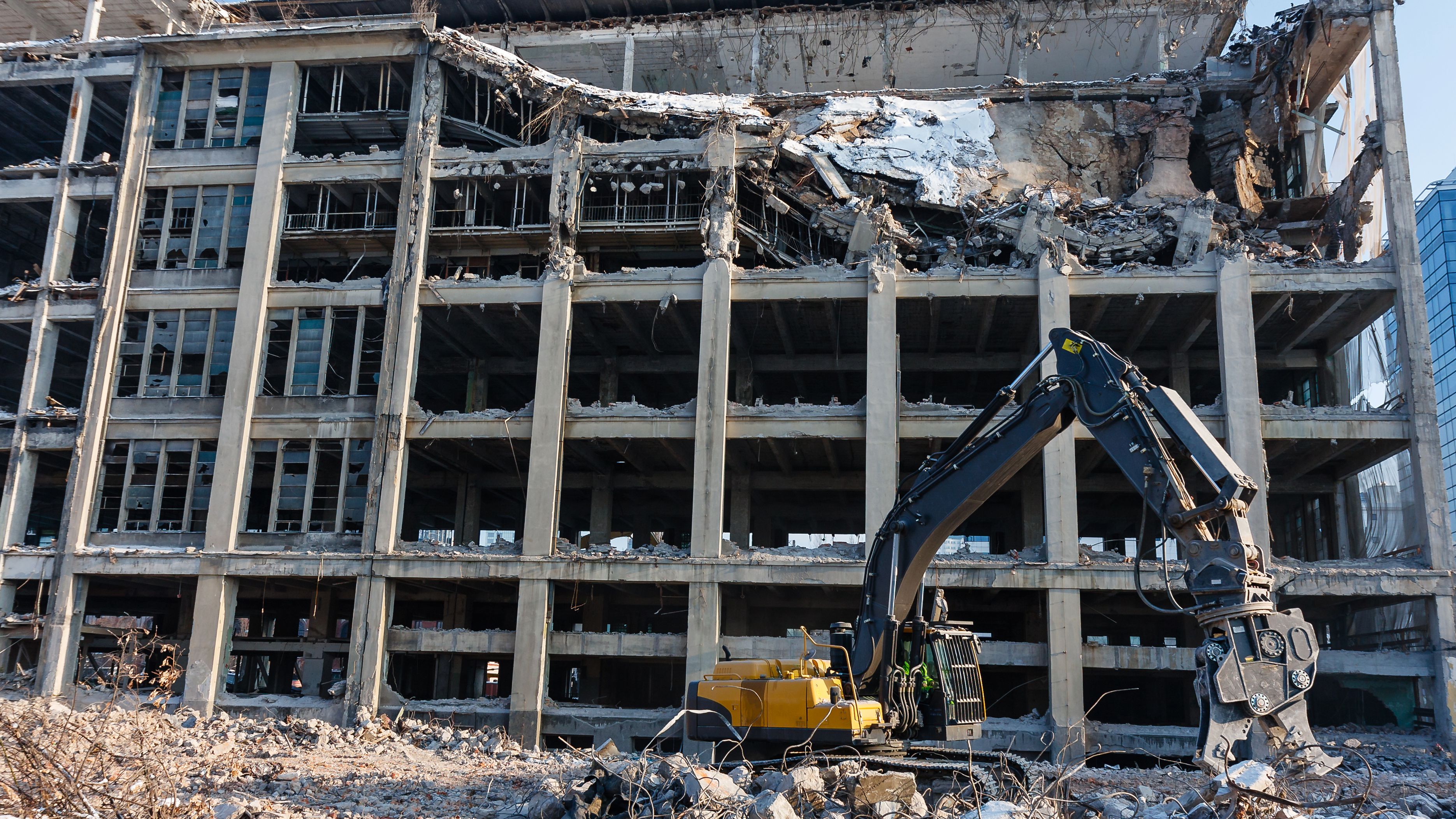 What are the Safety Protocols for the Demolition of a Structure? [PDF]