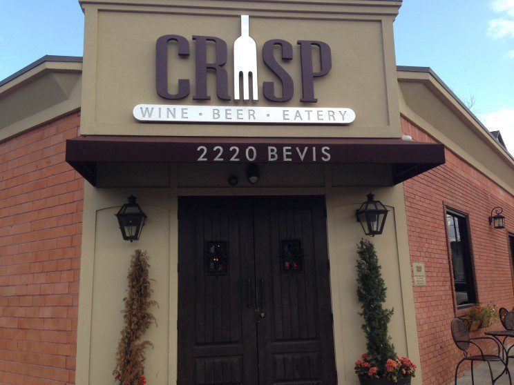 Wine Tasting Houston Being “Enomatic” at CRISP Wine, Bar & Eatery