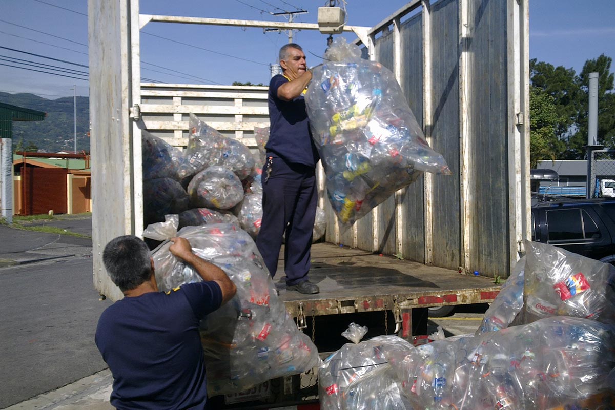 Council of Bagaces Promotes a Change of Schedule for Garbage Collection