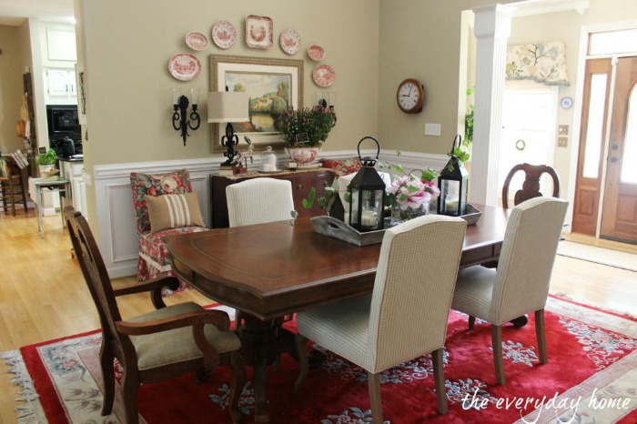 Dining-Room-Table