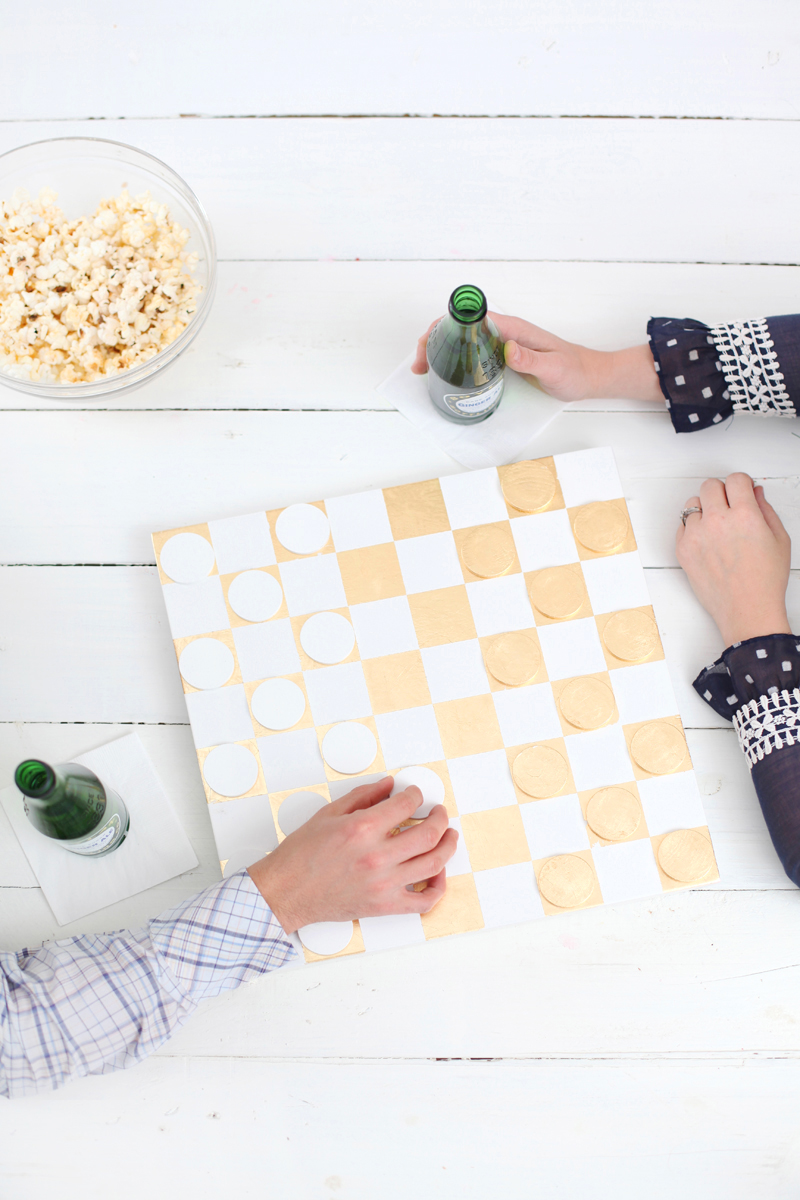Gift Giving is a Breeze with these 65+ Handmade Gifts Family and Friends Will Want To Get!