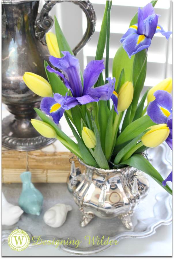 silver-vase-with-bonnet-and-flowers-3