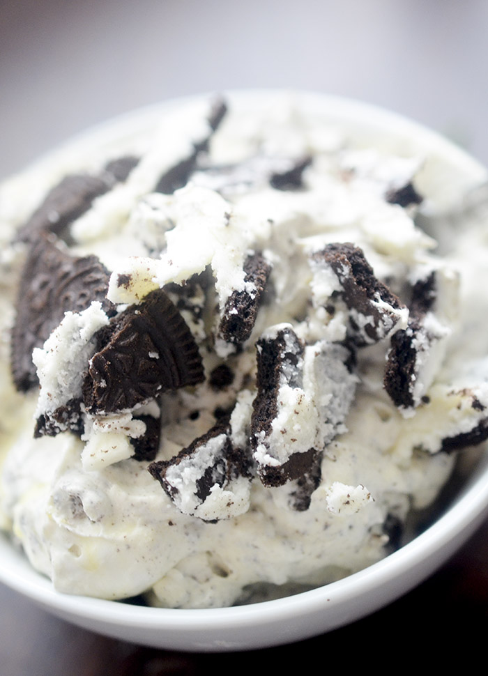 This Oreo fluff dessert with chunks of cookie is delicious.