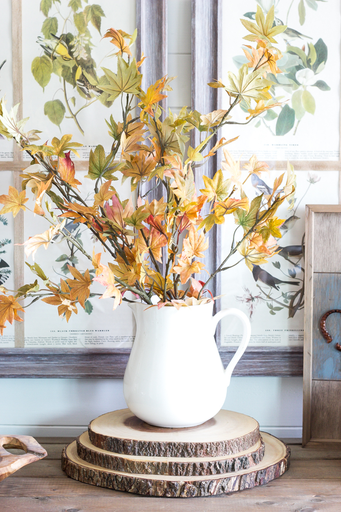 Come and visit us as we share Quick & Easy Ideas To Add Farmhouse Fall Chart To yYour Home. You won't beleive what you can do in 10 minutes!