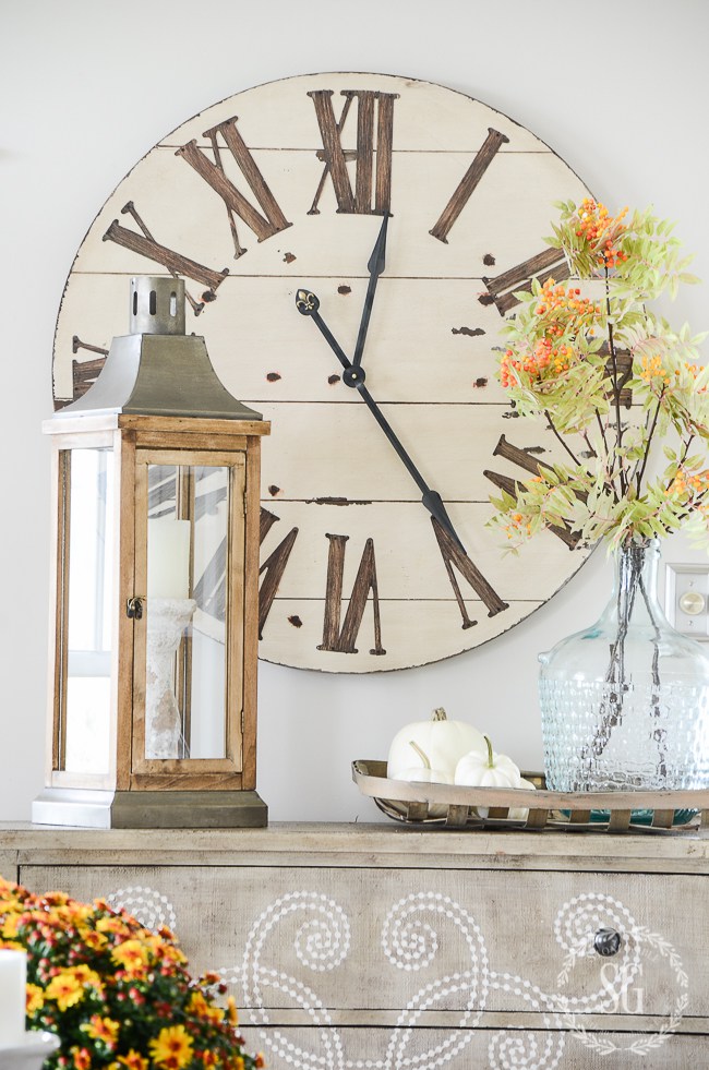Come and visit us and check out these New and Fabulous Farmhouse Home Decor & DIYS! Tons of Fall Goodness and Farmhouse Home Decor & DIYS Fun! Enjoy!