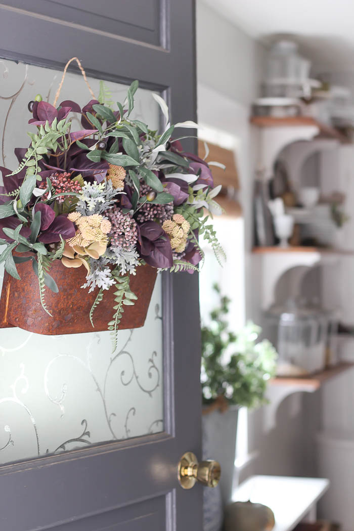 Come and visit us and check out these New and Fabulous Farmhouse Home Decor & DIYS! Tons of Fall Goodness and Farmhouse Home Decor & DIYS Fun! Enjoy!