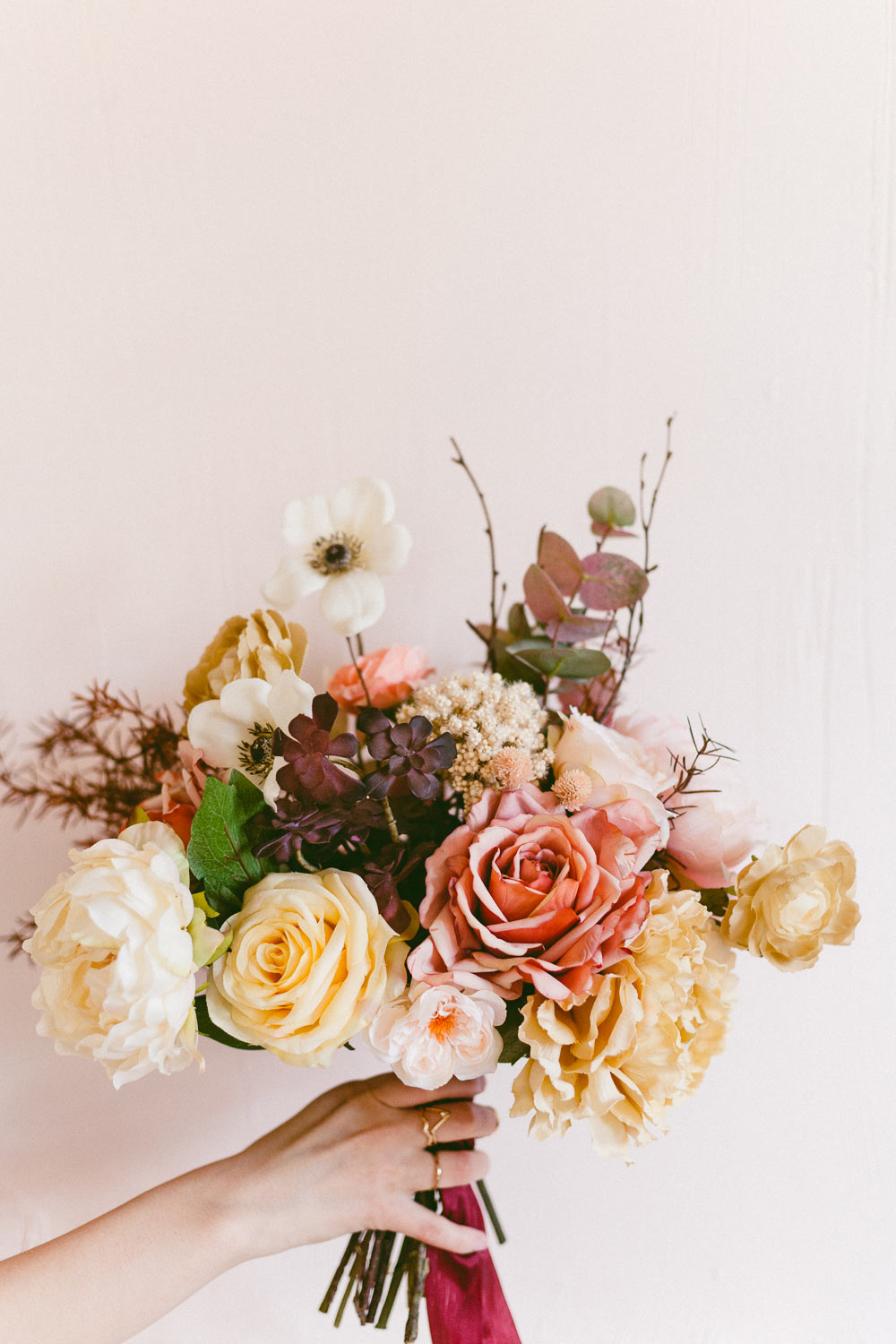 Come and join us and check out some New and Fantastic Farmhouse Decor DIYS and Ideas today! If you adore the Farmhouse Style...prepare to fall in love!