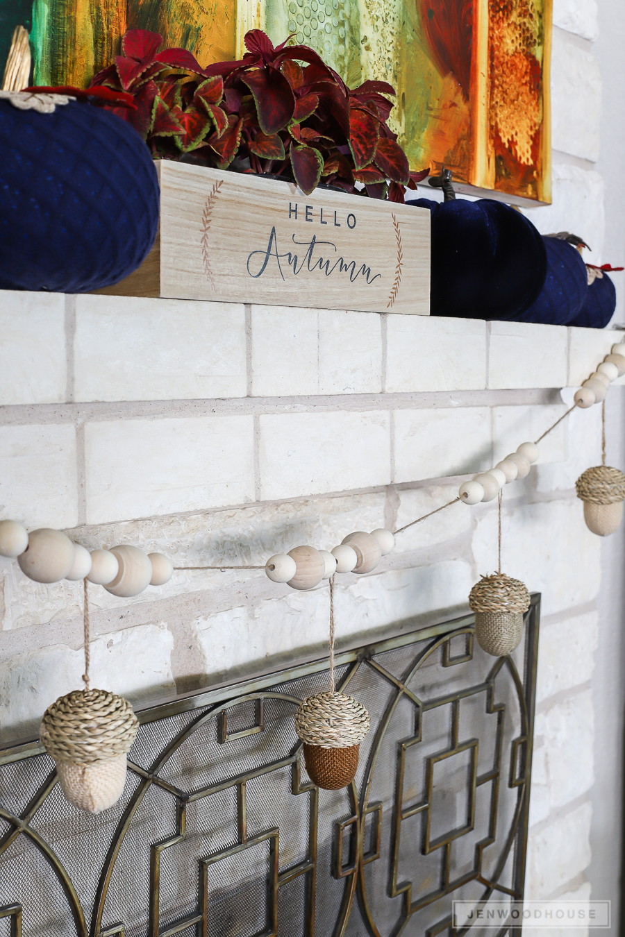 Come and join us and check out some New and Fantastic Farmhouse Decor DIYS and Ideas today! If you adore the Farmhouse Style...prepare to fall in love!