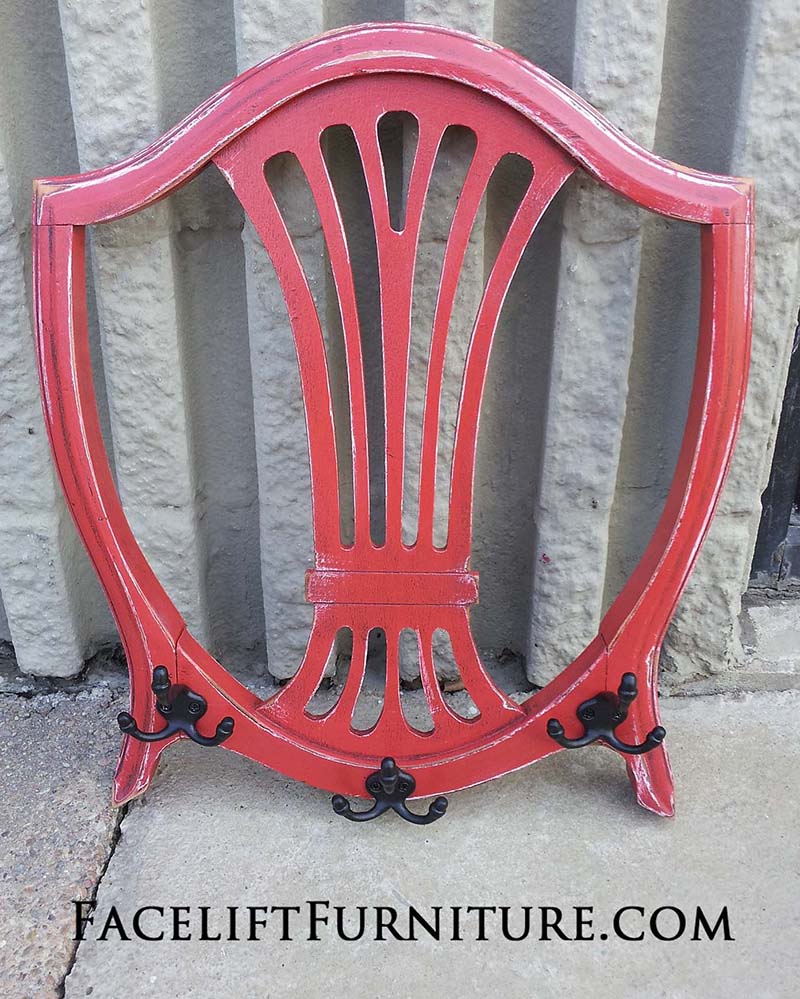 If you are looking for some Fabulous Farmhouse Repurposed Chair Ideas with DIYS then you are in the right place today! We have a great collection so ENJOY!