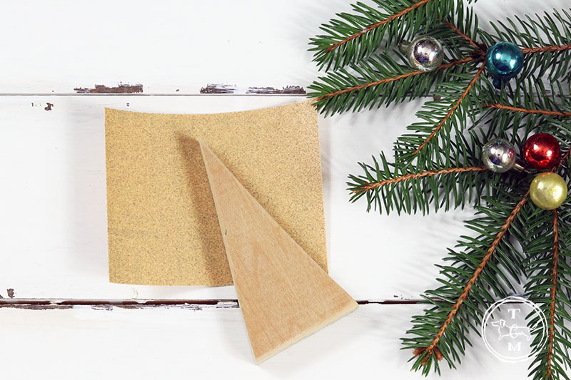 Quick and Easy DIY Farmhouse Christmas Ornaments that are just waiting for you to make them by the dozens! They have great Fixer Upper Style! Enjoy & Create