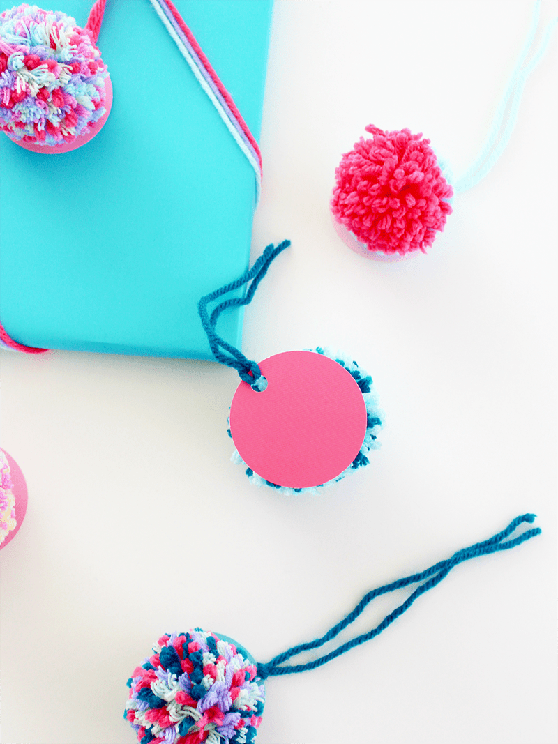 It’s time for some Fresh and Fabulous Crafts To Make This Weekend. Come and check out some brand new crafts that are hot off the presses!