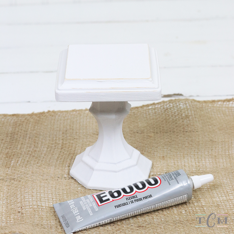 This Quick and Easy Dollar Store Farmhouse Candle Hack is the 4th DIY Farmhouse Dollar Store Hack in our new series! It's amazing how quick... easy and budget friendly these creations can be