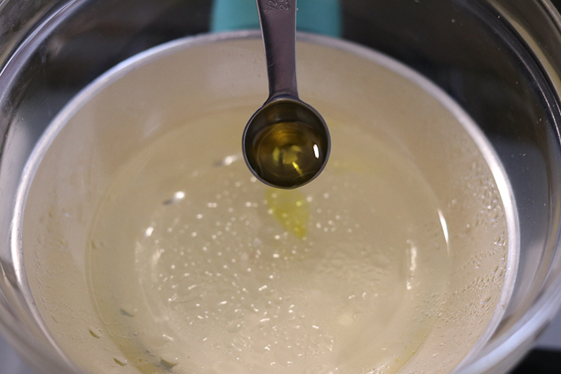 DIY Lip Balm - Using Nothing But Nature is what it is all about today! Time to switch out those chemical heavy lip balms for something way more natural.