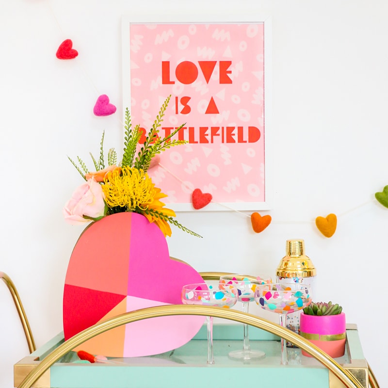 Time for some Fresh and Trendy DIY Crafts To Make This Weekend. So many inspirational Crafts are waiting for you to choose from. One is perfect to make this weekend!