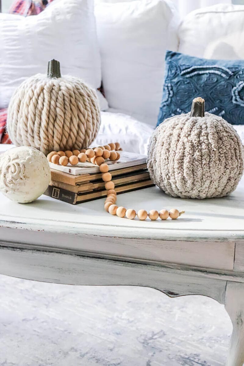 Fabulous and Fresh Farmhouse DIYS and Ideas are waiting to inspire you to create. All the newest projects in the Farmhouse World all in one place to enjoy!